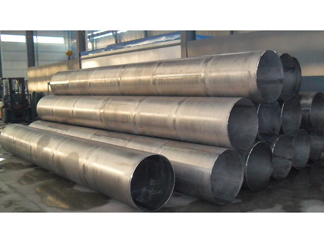 Large diameter welded pipe